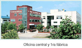 El resultado, basado en la excepcional mano de obra y las solidas tecnologias, es que ya contamos con un 60% de cuota de Mercado en el Mercado domestico. Perseveramos en nuestros esfuerzos para abrir un mercado global mediante el establecimiento de un punto de apoyo de negocios en todo el mundo comenzando con China y Japon, para renacer como Kyung Jin del mundo. 
La competitividad mundial que sera asegurada a traves de la investigacion y el desarrollo sostenibles para desarrollar productos que no danan al medio ambiente, y el mayor incremento en la inversion en el desarrollo de nuevas tecnologias, sera un gran recurso para nuestro futuro.
Tenemos confianza en que nuestra filosofia de una tecnologia y manejo avanzados nos mostrara como una compania mundial que tendra como mayor prioridad asegurarse de la satisfaccion del cliente. 
Saludos cordiales, 